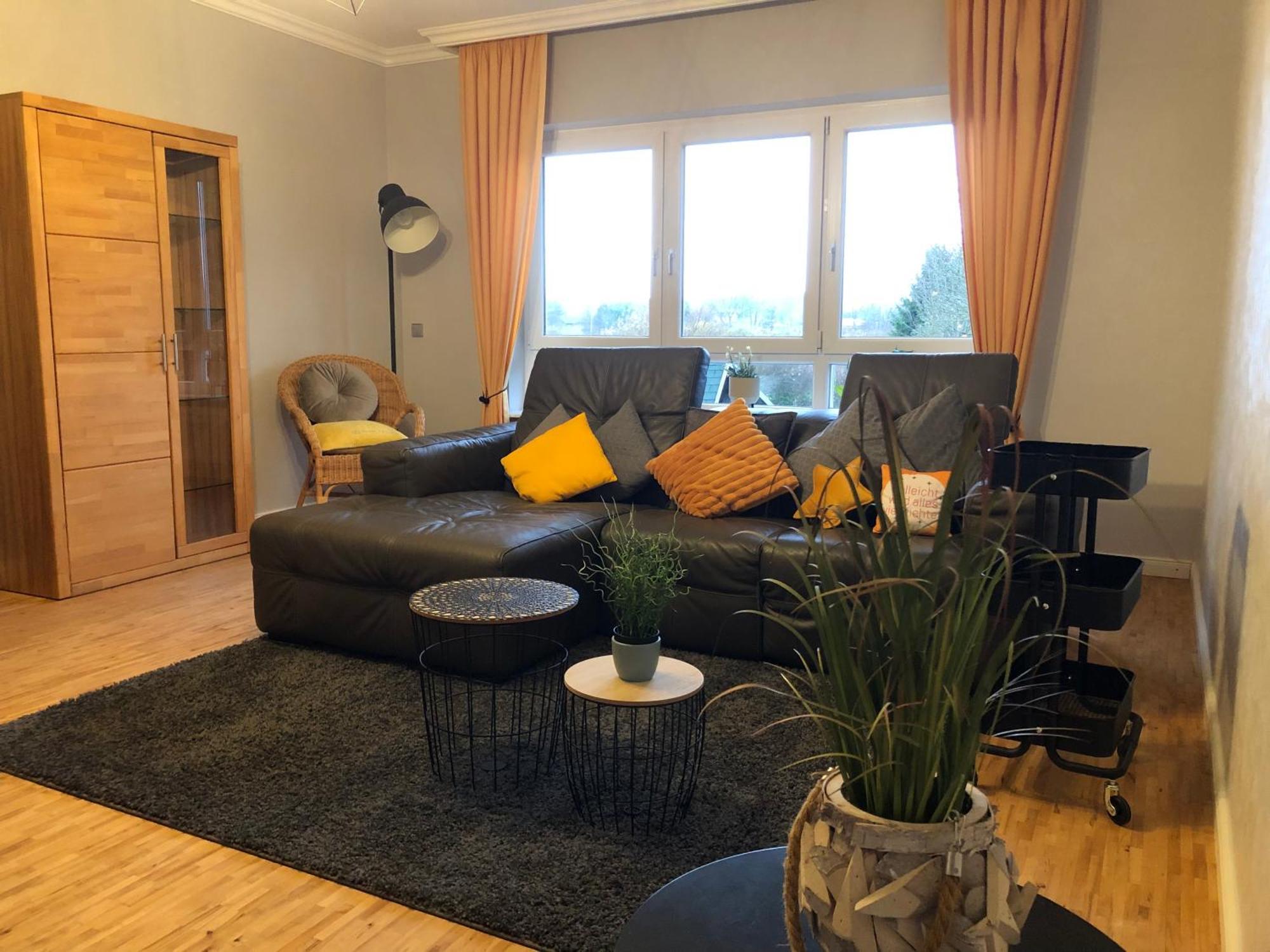 Gemuetliches Apartment Garden View Ramstein-Miesenbach Exterior foto